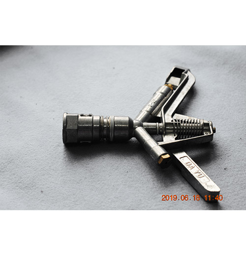 合金旋轉(zhuǎn)噴頭